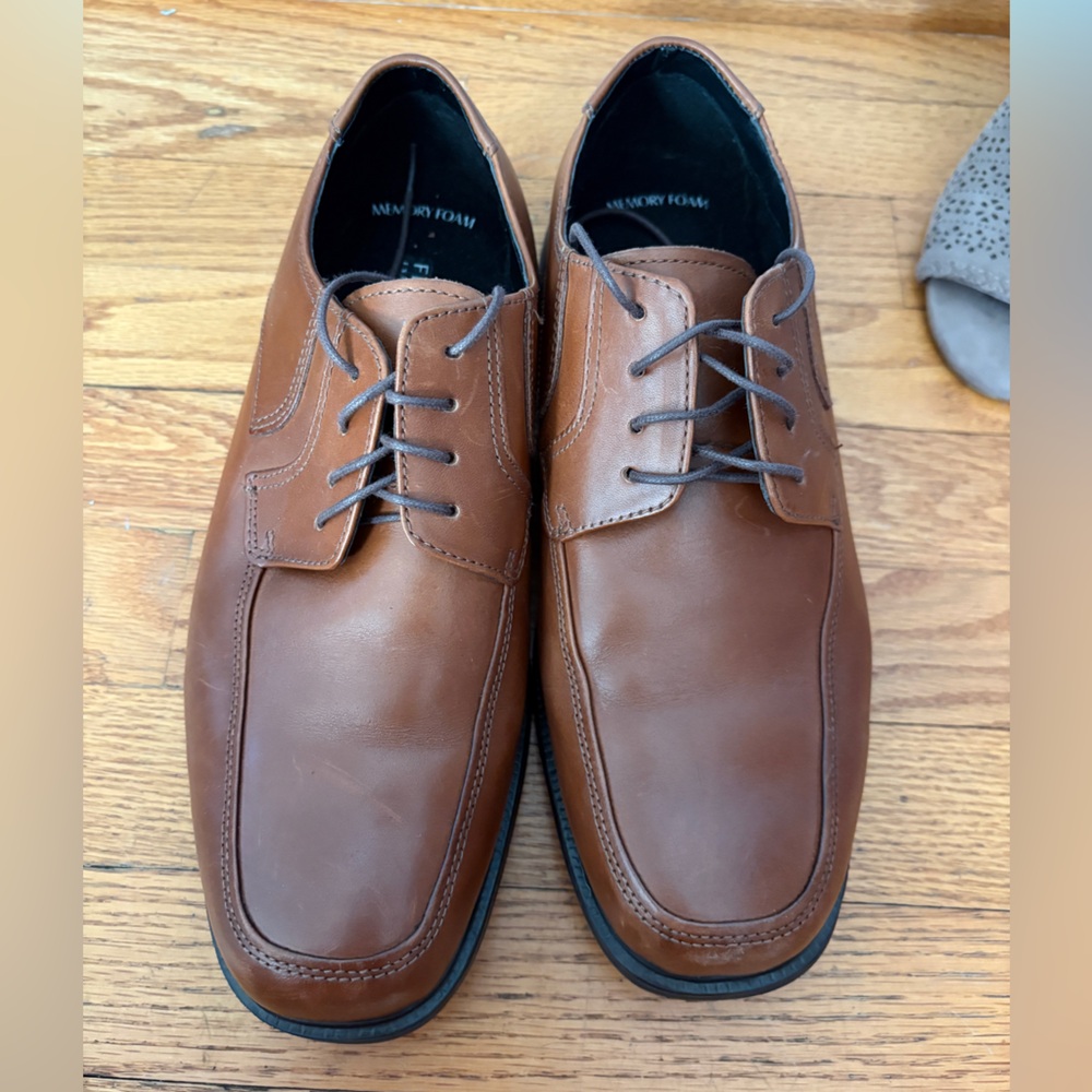 Florsheim Classic Brown Leather Oxfords